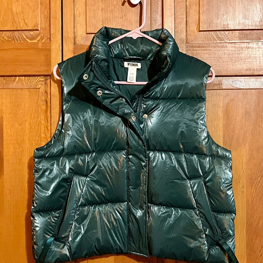 VS PINK High Shine Marshmallow Puffer Vest, Deep Forest Bling (Green) 💚🌲🦚